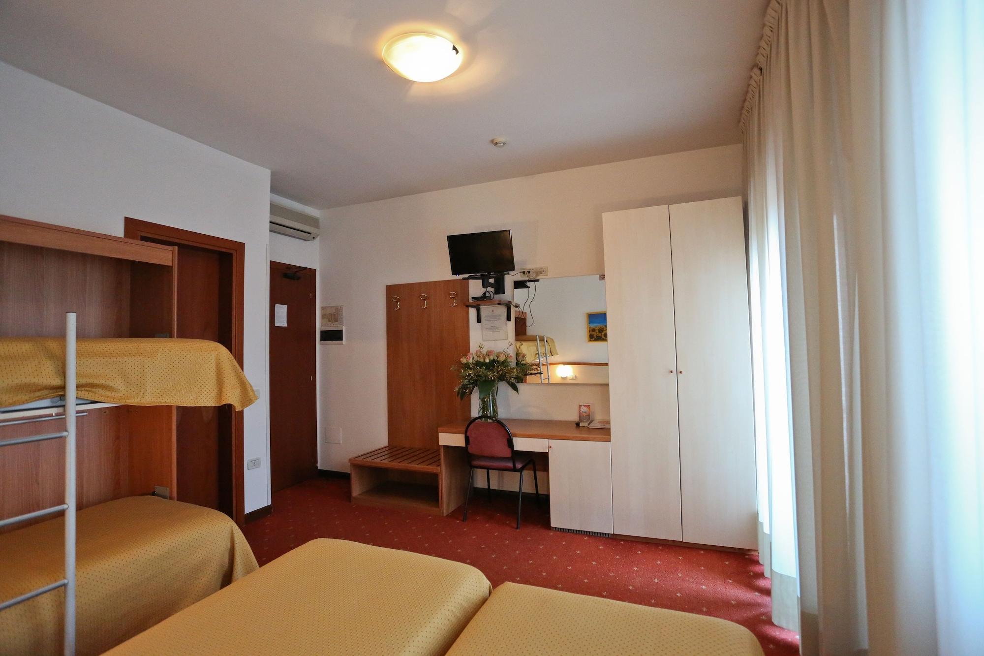 Hotel Due Ragni Вилорба Екстериор снимка