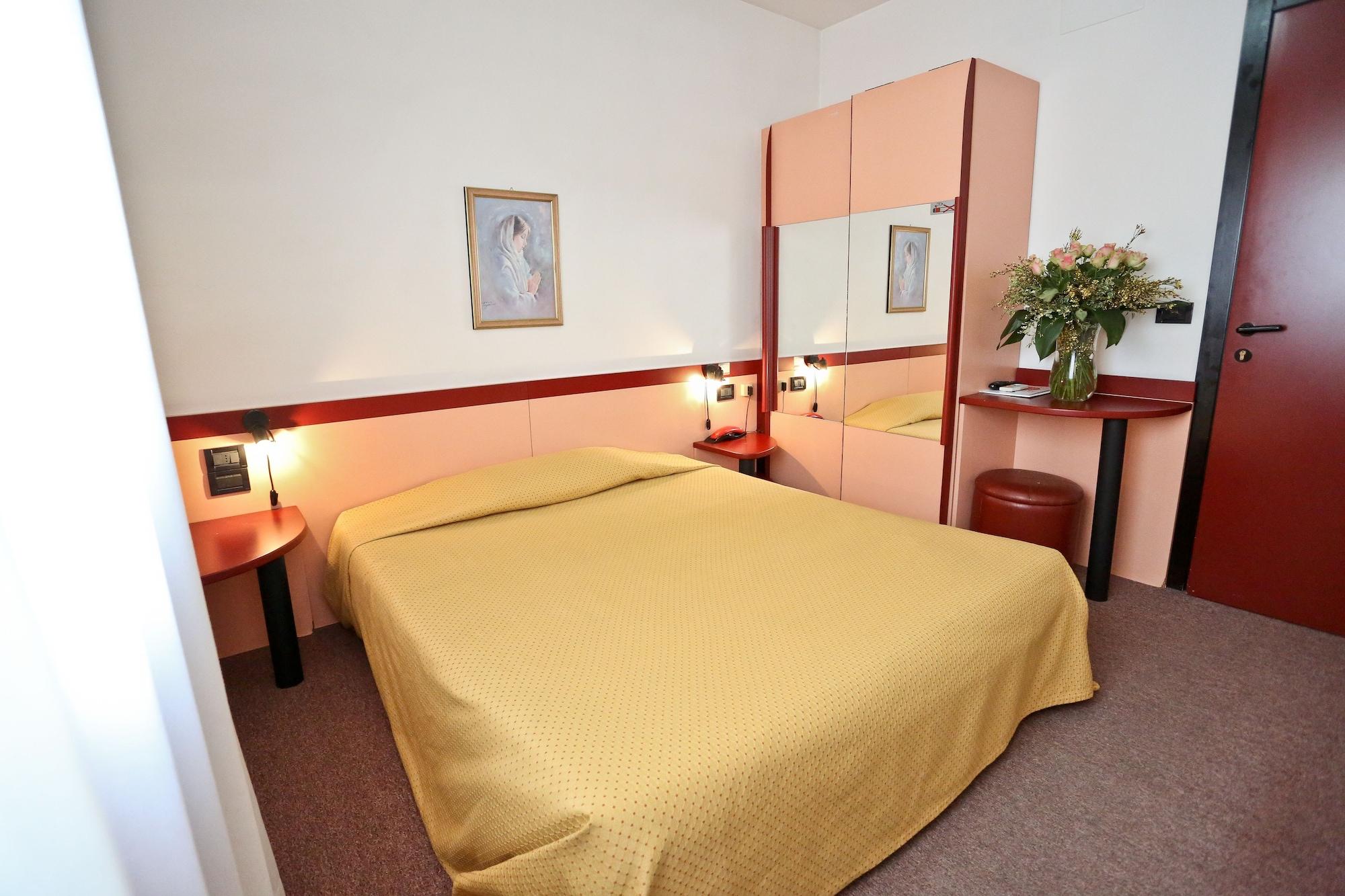 Hotel Due Ragni Вилорба Екстериор снимка