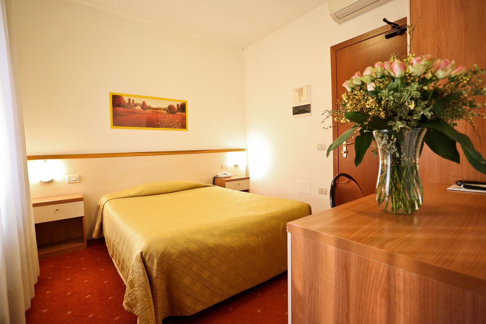 Hotel Due Ragni Вилорба Екстериор снимка