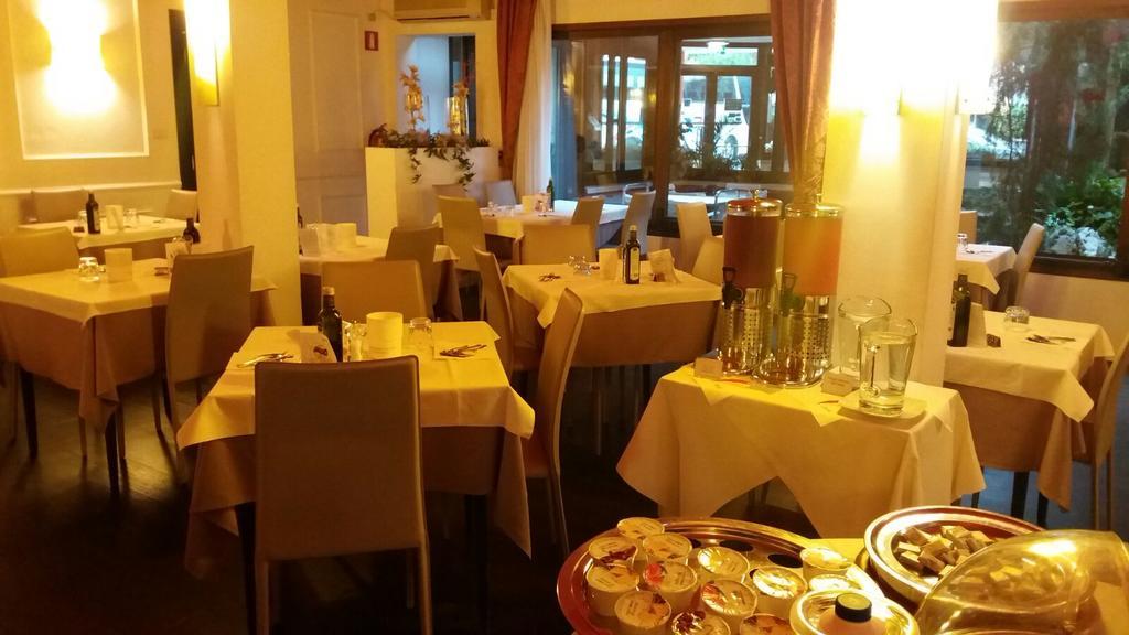 Hotel Due Ragni Вилорба Екстериор снимка