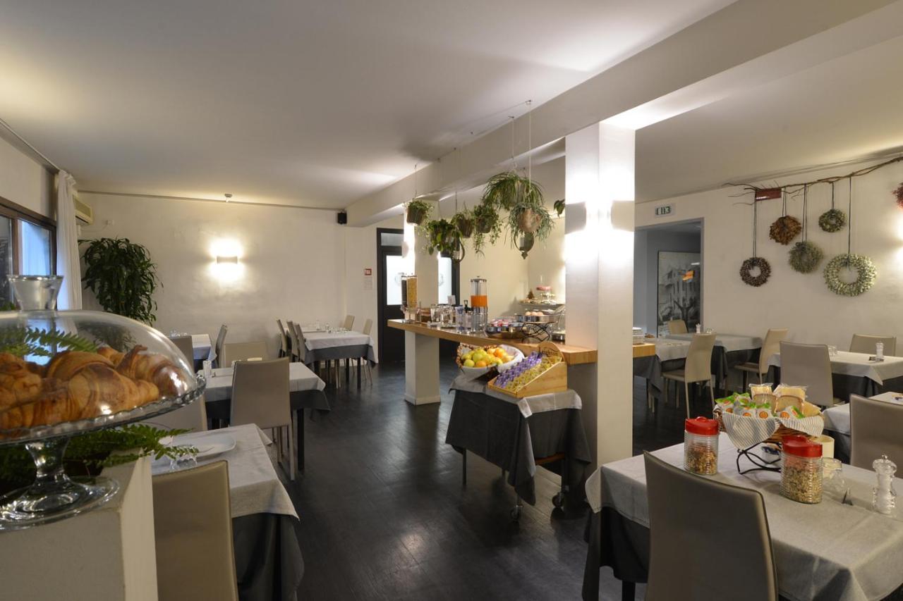 Hotel Due Ragni Вилорба Екстериор снимка