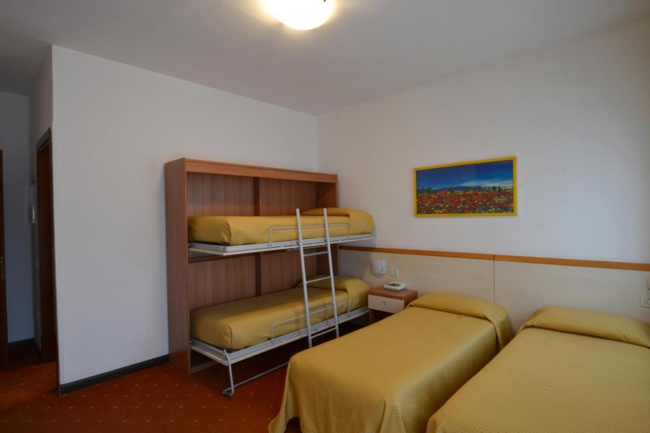 Hotel Due Ragni Вилорба Екстериор снимка